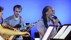 Bobby McFerrin v Praze zahjil srii vystoupen s filharmoniky