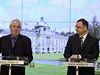Zeman a Neas na tiskové konferenci po plenárním zasedání Rady hospodáské a sociální dohody - tripartity. 