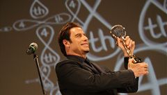 John Travolta ml z ocenní radost.