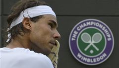 Rafael Nadal vypadl v 1. kole Wimbledonu 2013.