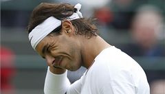 Rafael Nadal vypadl v 1. kole Wimbledonu 2013.
