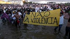 Demonstrace v Brazlii pokrauj, prezidentka slbila reformy