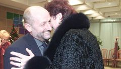Jiří Balvín v přátelském objetí s Helenou Fibingerovou