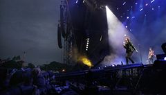 Na festival v Glastonbury se sjelo a� 150 000 lidí