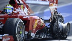 Byl to spíš boj o přežití než závod: v F1 bouchaly pneumatiky