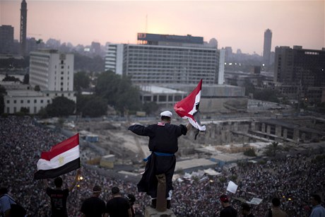 Egypttí demonstranti na námstí Tahrír