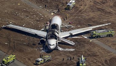 V San Francisku havaroval Boeing 777. Dva mrtv, a 181 zrannch.