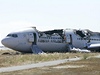 Letadlo Boeing 777 po havárii. 
