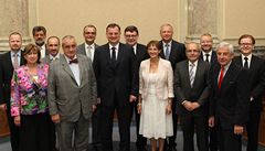 Poslední společná fotka kabinetu Petra Nečase