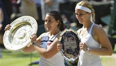 Marion Bartoliová (vlevo) a Sabine Lisická
