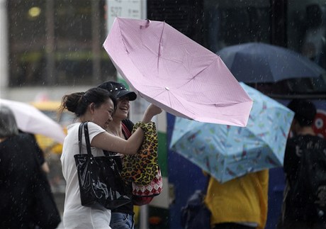 Tchajwan se chystá na první letoní tajfun