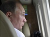 Vladimir Putin ve vrtulníku