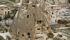 Cestovatelé navtívili národní park Göreme v Turecku.