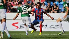 Superpohár Viktoria Plze - Jablonec. Vpravo plzeský Milan Petrela, vlevo Lubo Louka z Jablonce