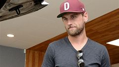 eský hokejový obránce Jakub Kindl z Detroitu Red Wings