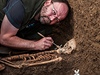 Archeologický przkum nkdejího hbitova v samém srdci Liberce pinesl unikátní nálezy.