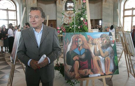 Karel Gott na jedné z výstav svých obraz (2007)