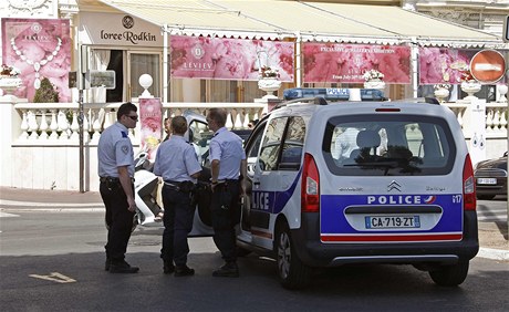 Francouztí policisté v Cannes