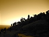 Ná výstup na horu Sinaj jsme odstartovali ve 2.30 ráno. Nechali jsme organizované turistické skupiny jít díve, ale zárove jsme chtli stihnout svítání