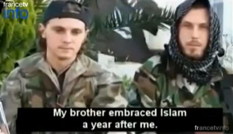 Brati pestoupili na islám a li bojovat do Sýrie.