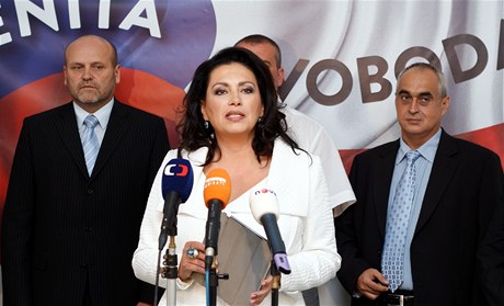 Jana Bobošíková komentuje rozhodnutí Václava Klause nezúčastnit se předčasných voleb.