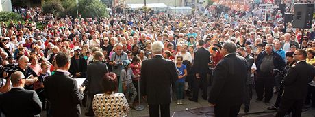 Na prezidentské návtv ve Zlínském kraji se selo etné publikum.