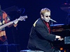 Elton John (2005)
