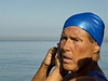 Ameriance Nyadové je 64 let. Stala se prvním lovkem, kerý doplaval z Kuby na Floridu bez klece proti ralokm.