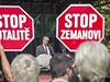 Miloe Zemana ekaly na veejném vystoupení i protesty.
