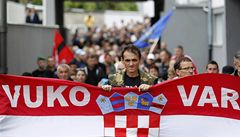 Stovky vukovarských Chorvatů vyšly do ulic, aby protestovaly proti srbštině v uliích svého města