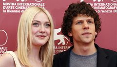 Hereka Dakota Fanning s kolegou Jesse Eisenbergem známým z filmu Sociální sí. 
