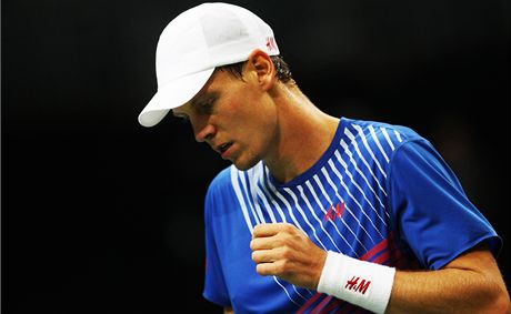 Tom Berdych bhem semifinle DC.