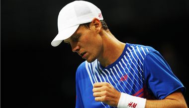 Tom Berdych bhem semifinle DC.