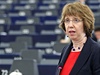 éfka diplomacie EU Catherine Ashtonová hovoí v EP bhem debaty o Sýrii