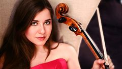 Americká violoncellistka Alisa Weilerstein 