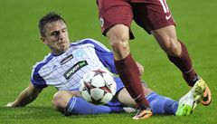 Znojmo - AC Sparta Praha.  Znojemský záloník David Helísek