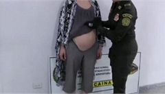 V Kolumbii zatkli enu s drogou ve falenm thotenskm bichu 