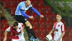 Slavia - Mladá Boleslav. tajner v hlavikovém souboji.