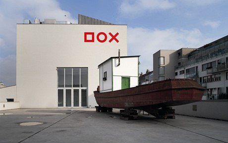 DOX