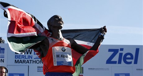  Kipsang vyhrál maraton v Berlíně v novém světovém rekordu