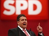 Pedseda nmecké sociální demokracie (SPD) Sigmar Gabriel  bhem pedvolební kampan. 