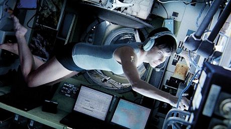 Sandra Bullock v Gravitaci