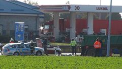 Policie vyetuje úterní výbuch nádre benzinové stanice na dálnici D8.