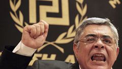 Řecko poslalo do vazby další poslance neonacistického Zlatého úsvitu