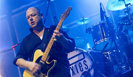 Americká rocková skupina Pixies v praské Lucern.