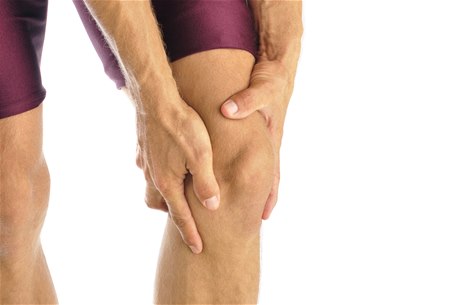 Jak léčit artrózu? Pilulky kolenům moc nepomohou 