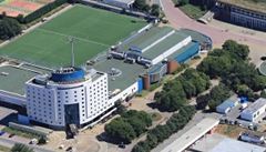 Letecký pohled na fotbalový stadion Lu�ánky v Brn� a Bobycentrum.