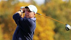Bývalá tenisová hv�zda Ivan Lendl na golfu v Praze