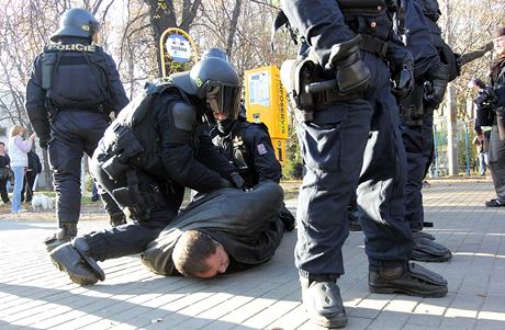 Policisté na demonstraci v Ostrav zajistili celkem 15 lidí