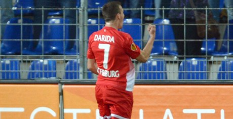 Fotbalista Freiburgu Vladimír Darida